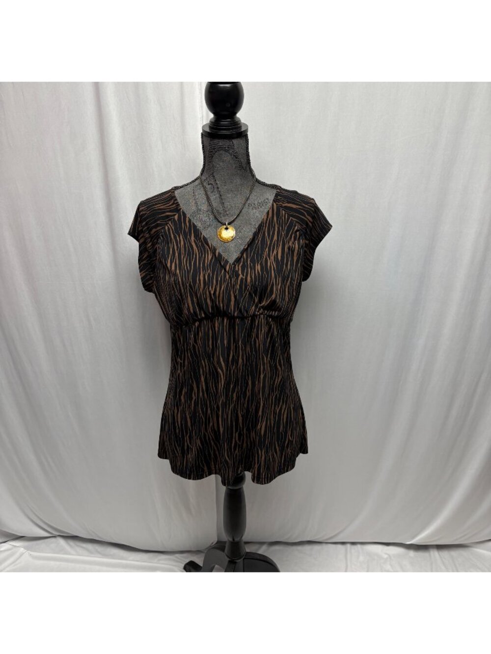 Liz Claiborne Brown Black Zebra Print V-Neck Empire Waist Top Womens Size Large